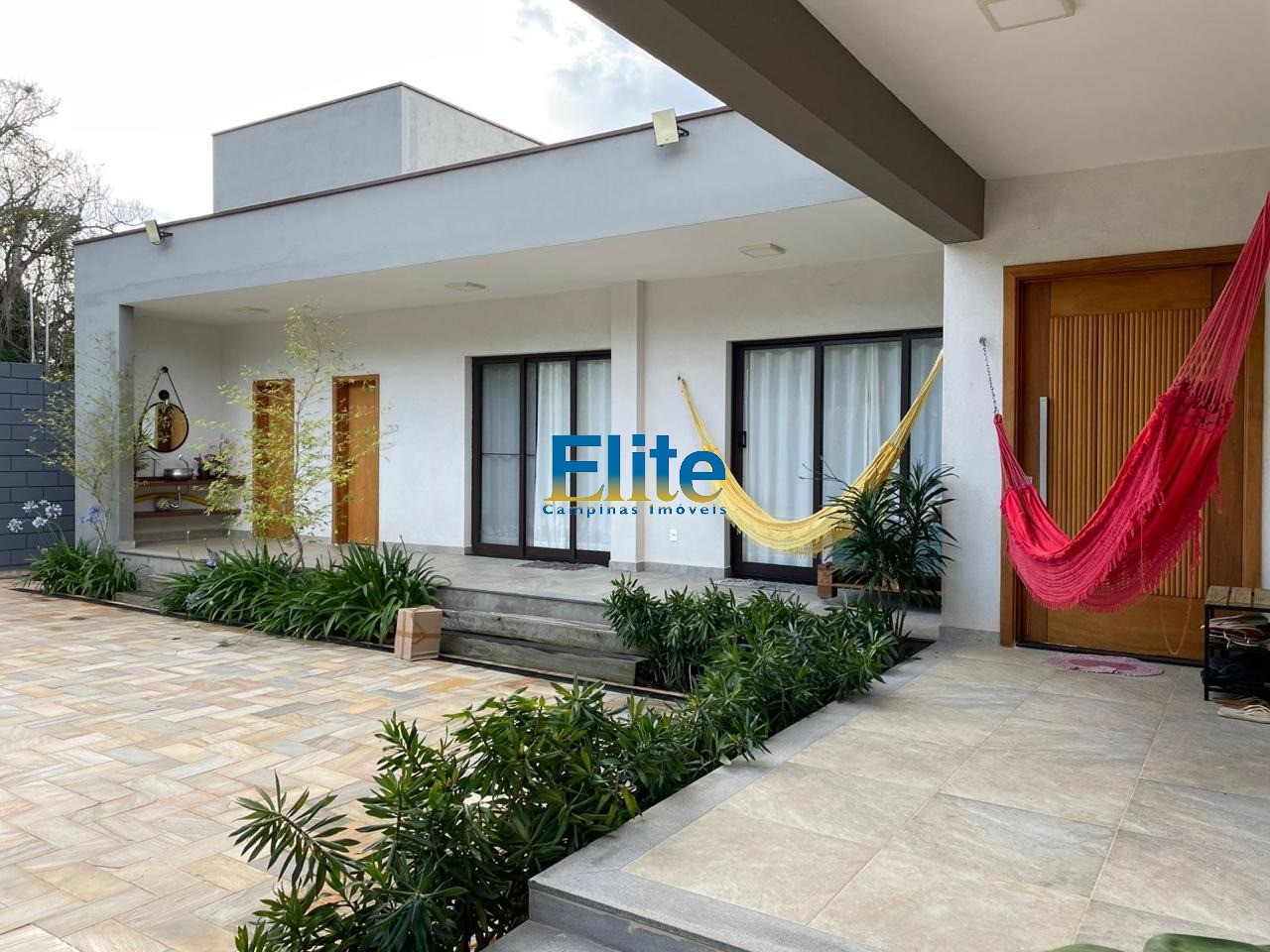 Chácara, 4 quartos, 1000 m² - Foto 1