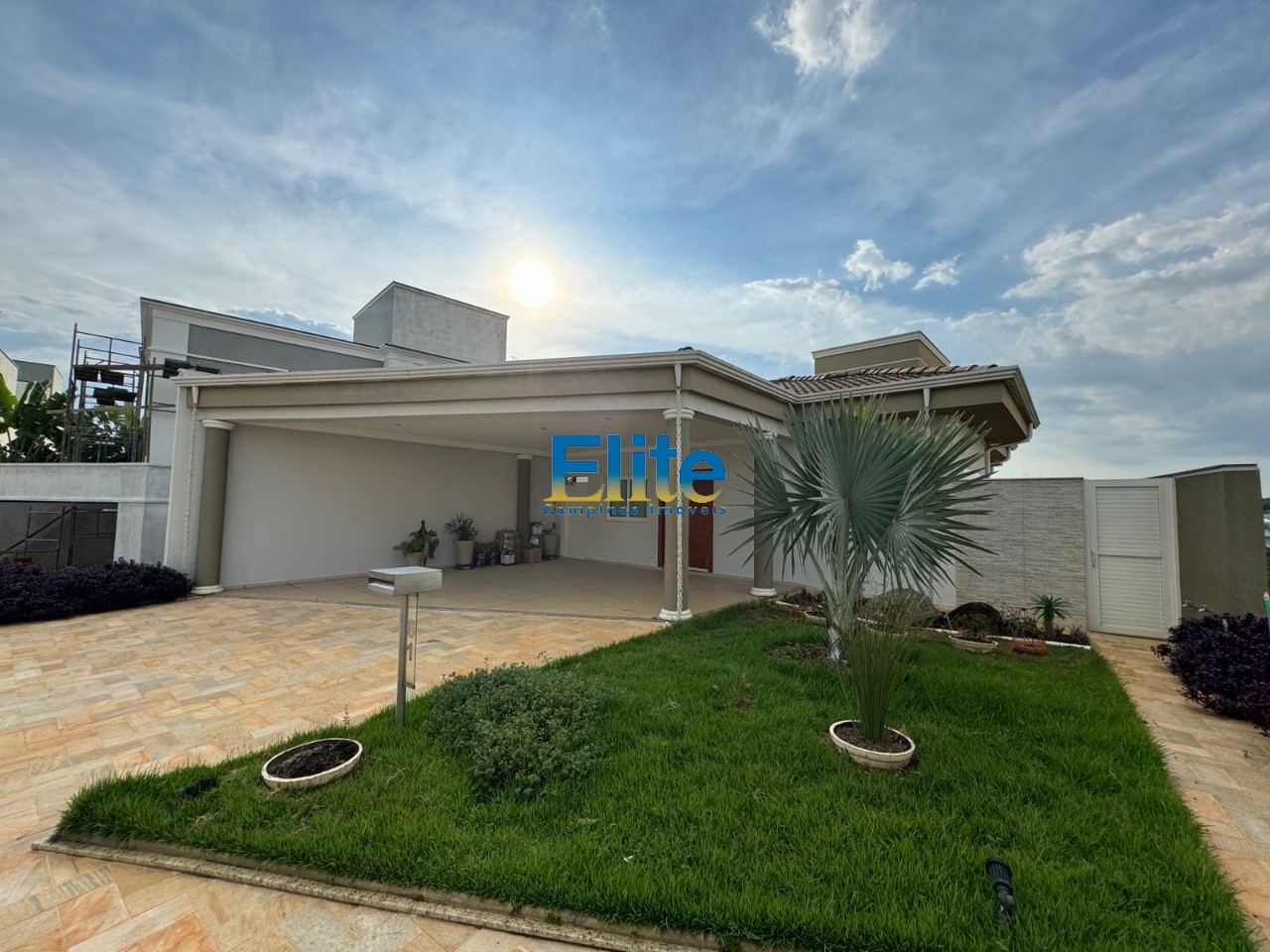 Casa de Condomínio, 4 quartos - Foto 1