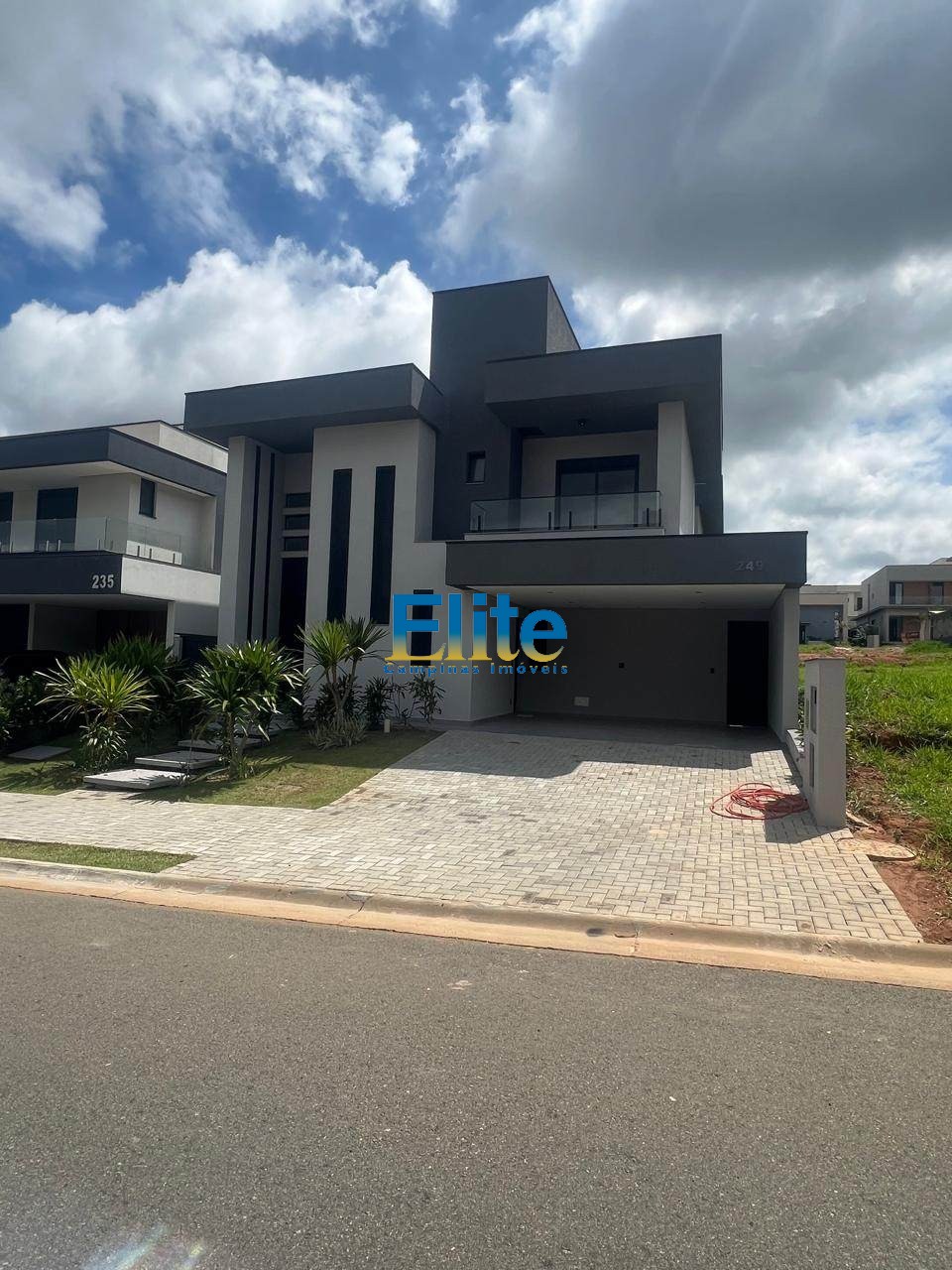 Casa de Condomínio, 5 quartos - Foto 1