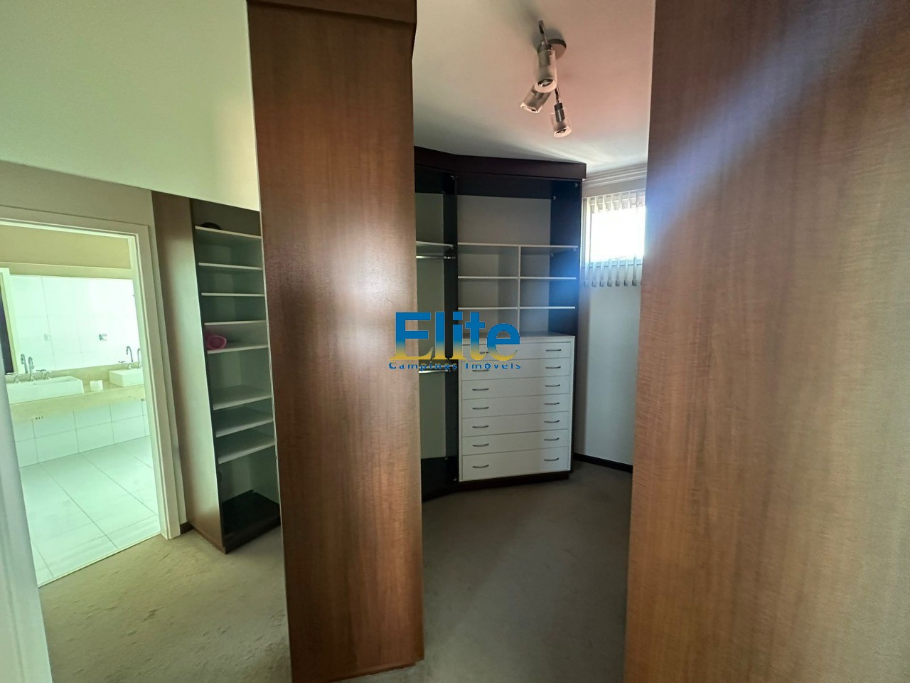 Prédio Inteiro - Foto 19