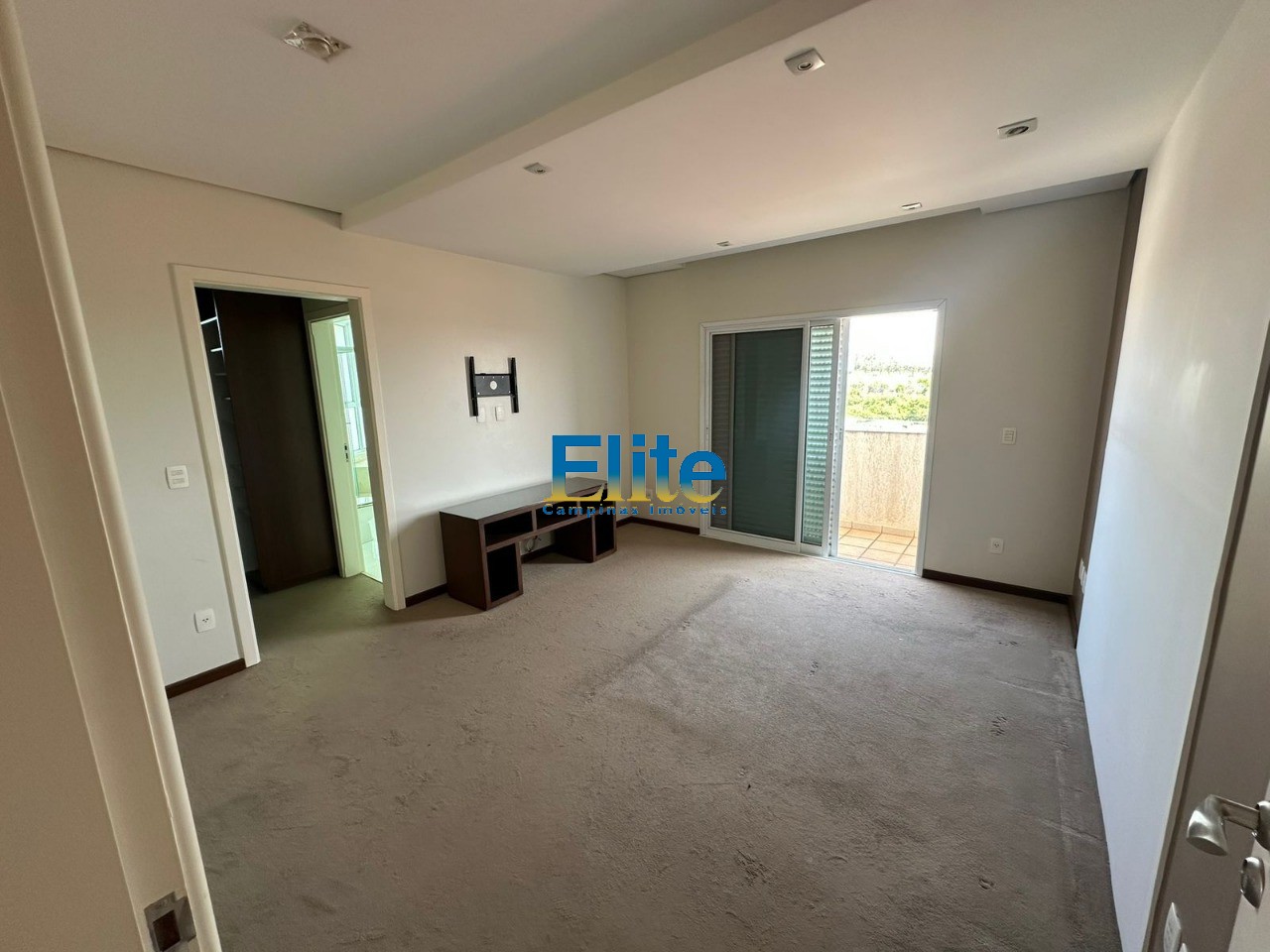 Prédio Inteiro - Foto 7