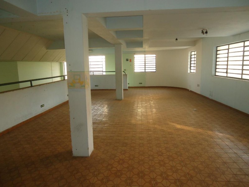 Prédio Inteiro à venda e aluguel, 411m² - Foto 1