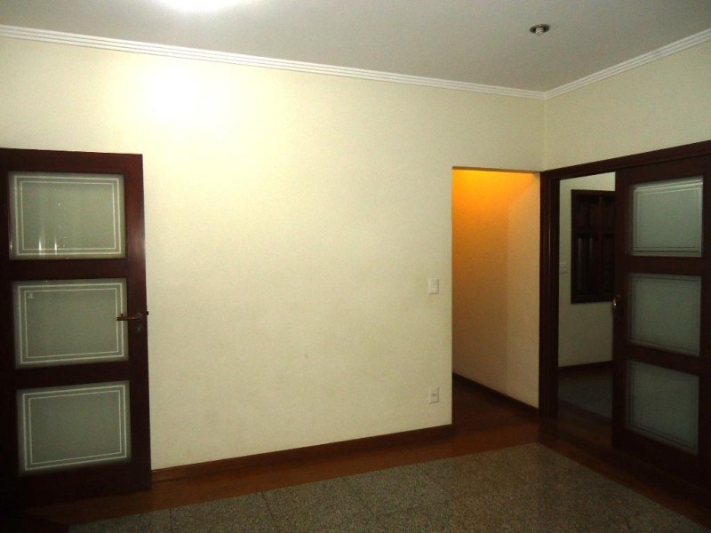 Sobrado à venda com 4 quartos, 350m² - Foto 6