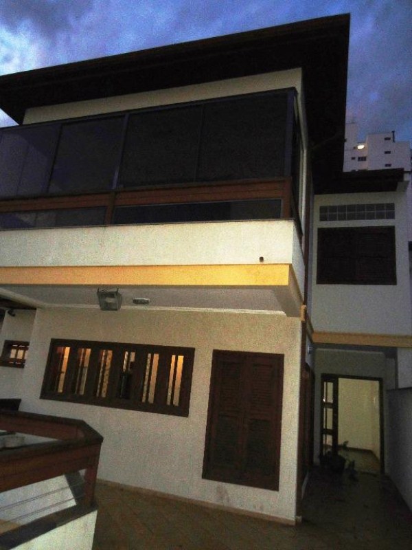 Sobrado à venda com 4 quartos, 350m² - Foto 14