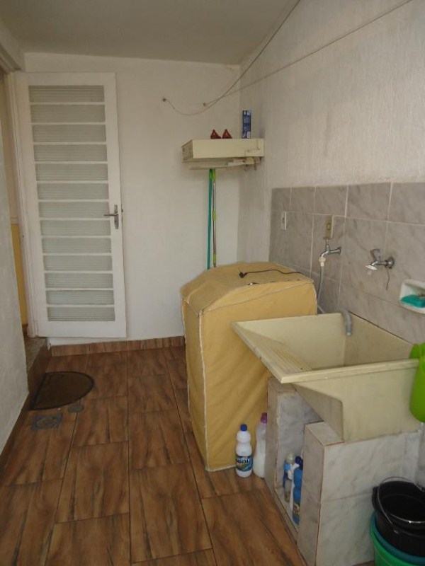 Sobrado à venda com 4 quartos, 254m² - Foto 24