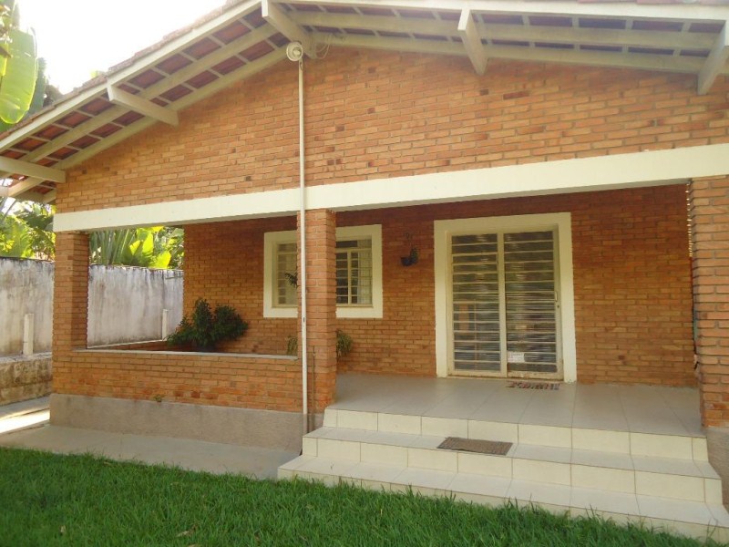 Fazenda à venda com 3 quartos, 2160m² - Foto 2