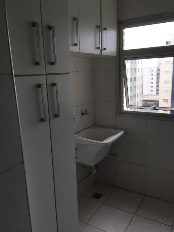 Apartamento à venda com 3 quartos, 178m² - Foto 24