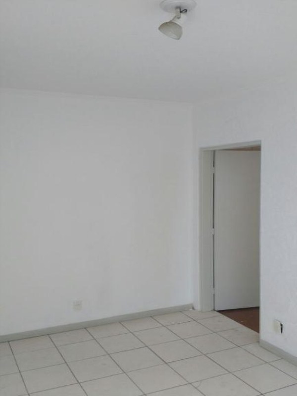 Apartamento à venda com 1 quarto, 47m² - Foto 7