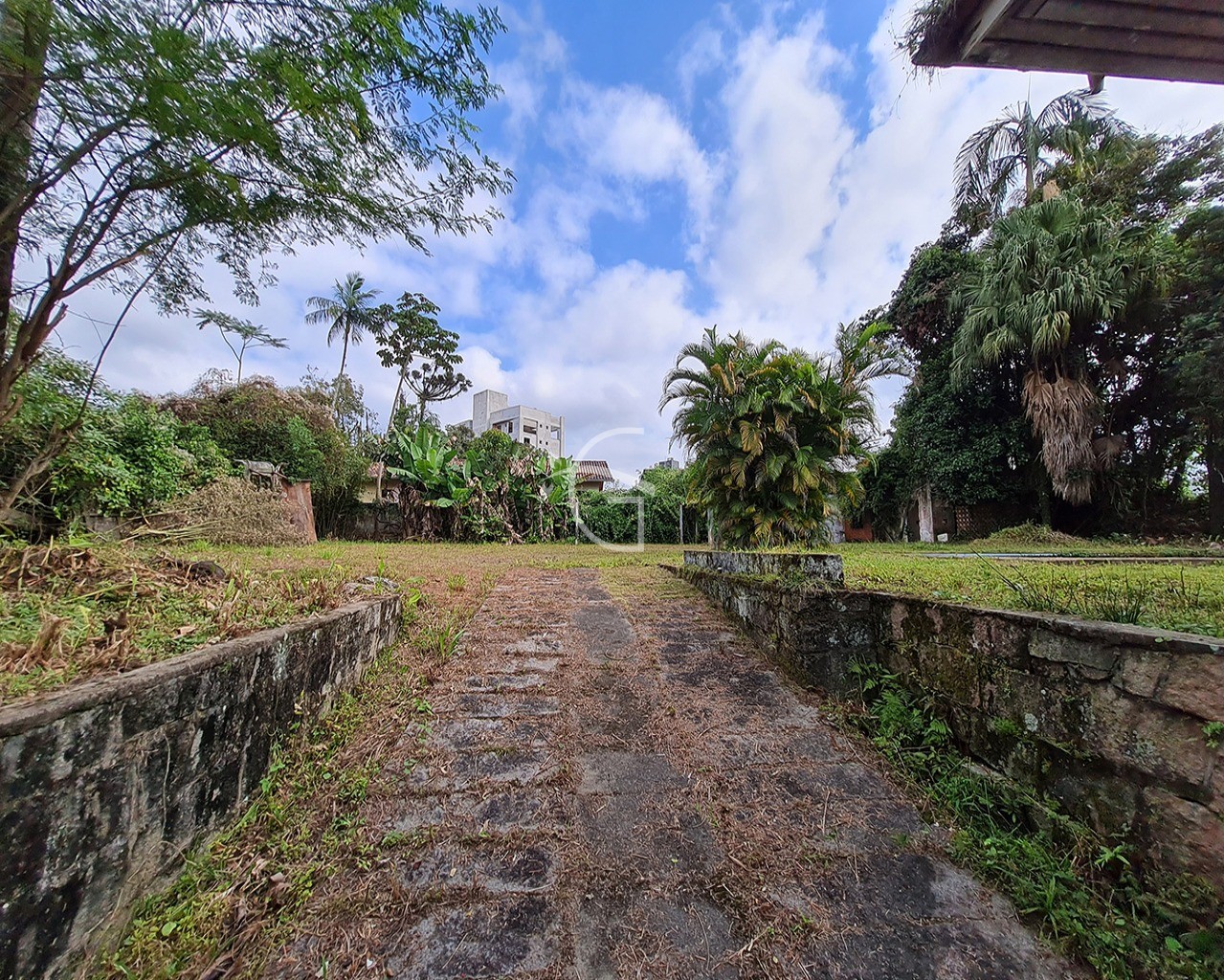 Terreno à venda, 2045m² - Foto 1