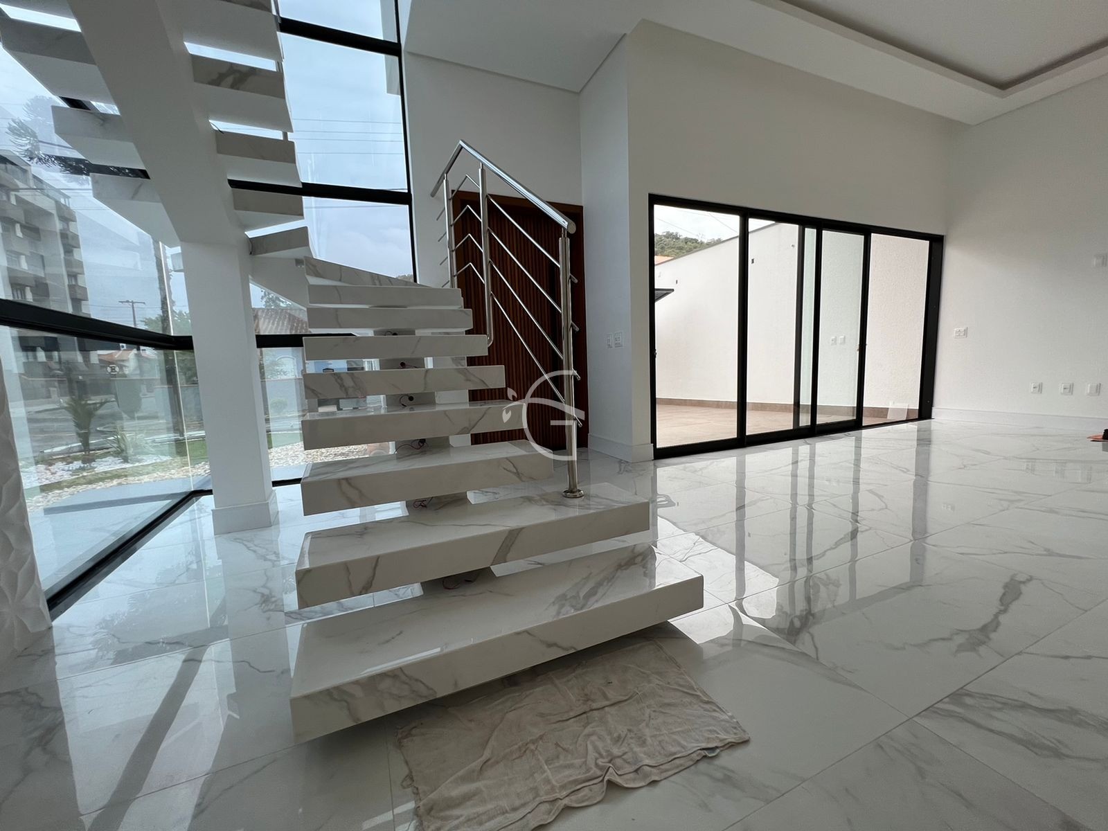 Casa à venda com 3 quartos, 191m² - Foto 14