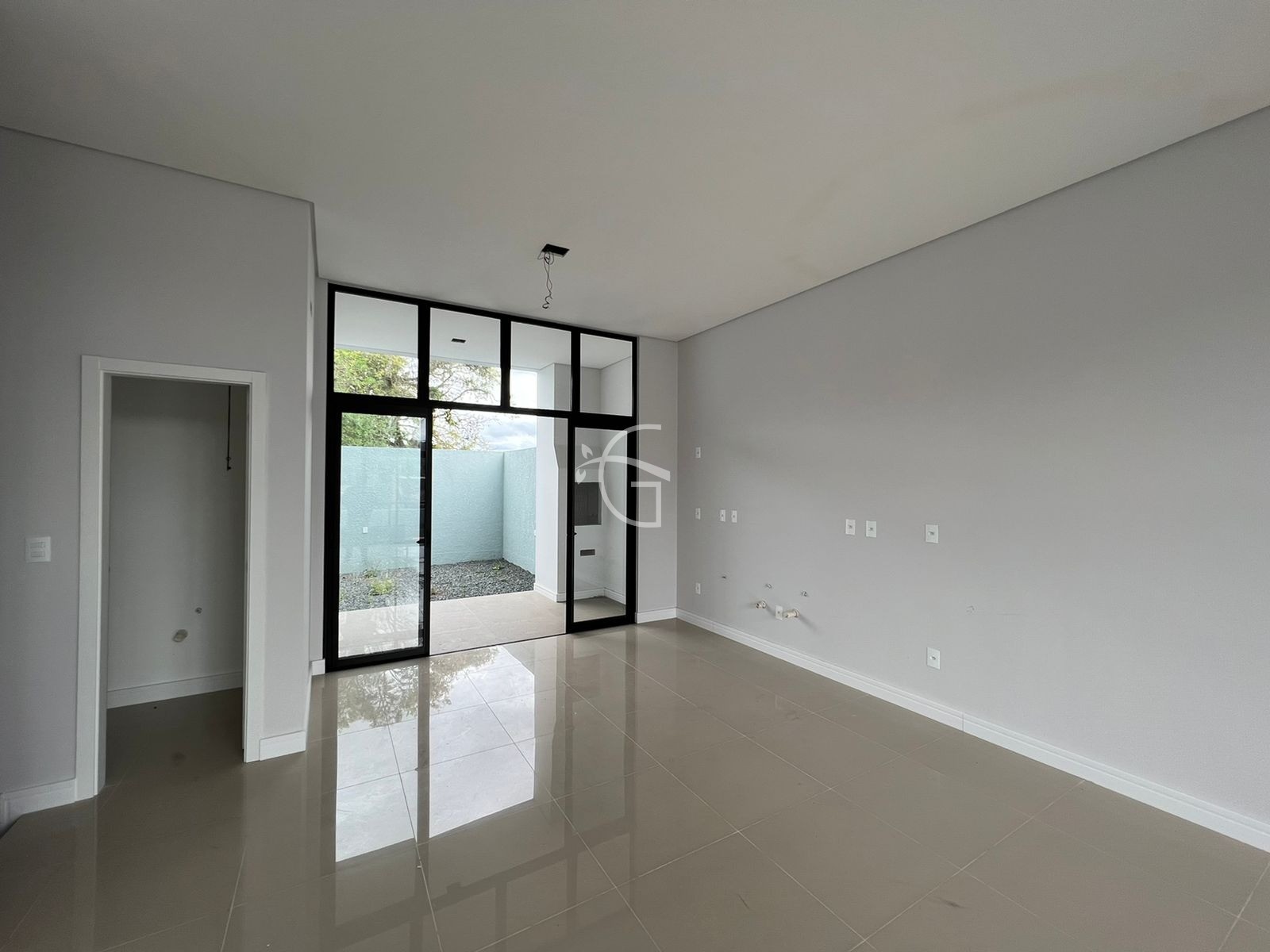 Casa à venda com 3 quartos, 203m² - Foto 8