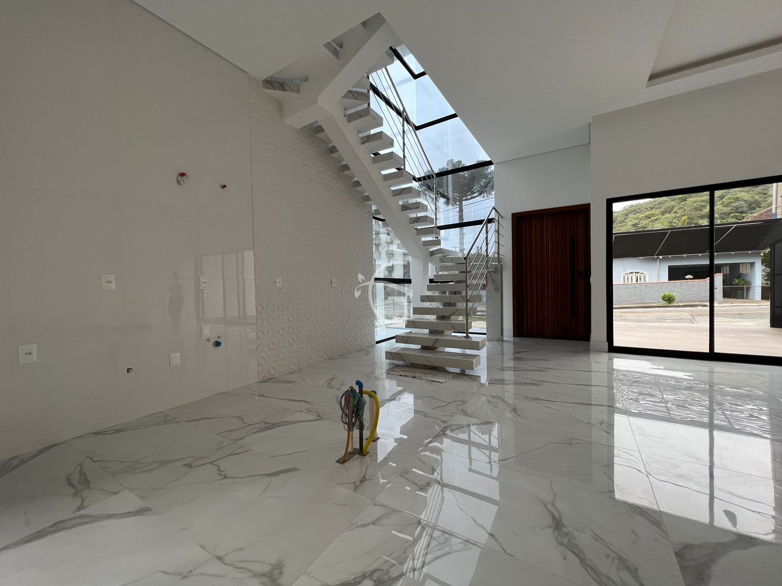 Casa à venda com 3 quartos, 191m² - Foto 7