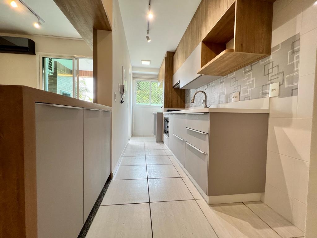 Apartamento à venda com 3 quartos, 74m² - Foto 11