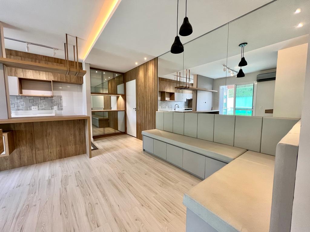 Apartamento à venda com 3 quartos, 74m² - Foto 1