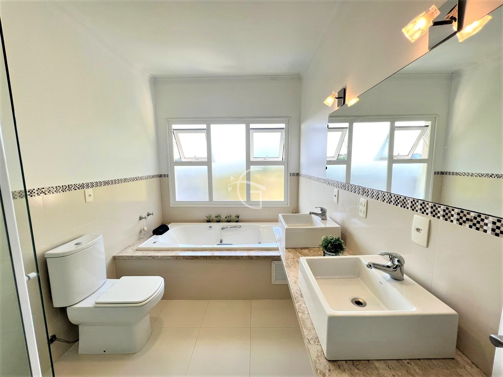 Casa, 4 quartos, 352 m² - Foto 25