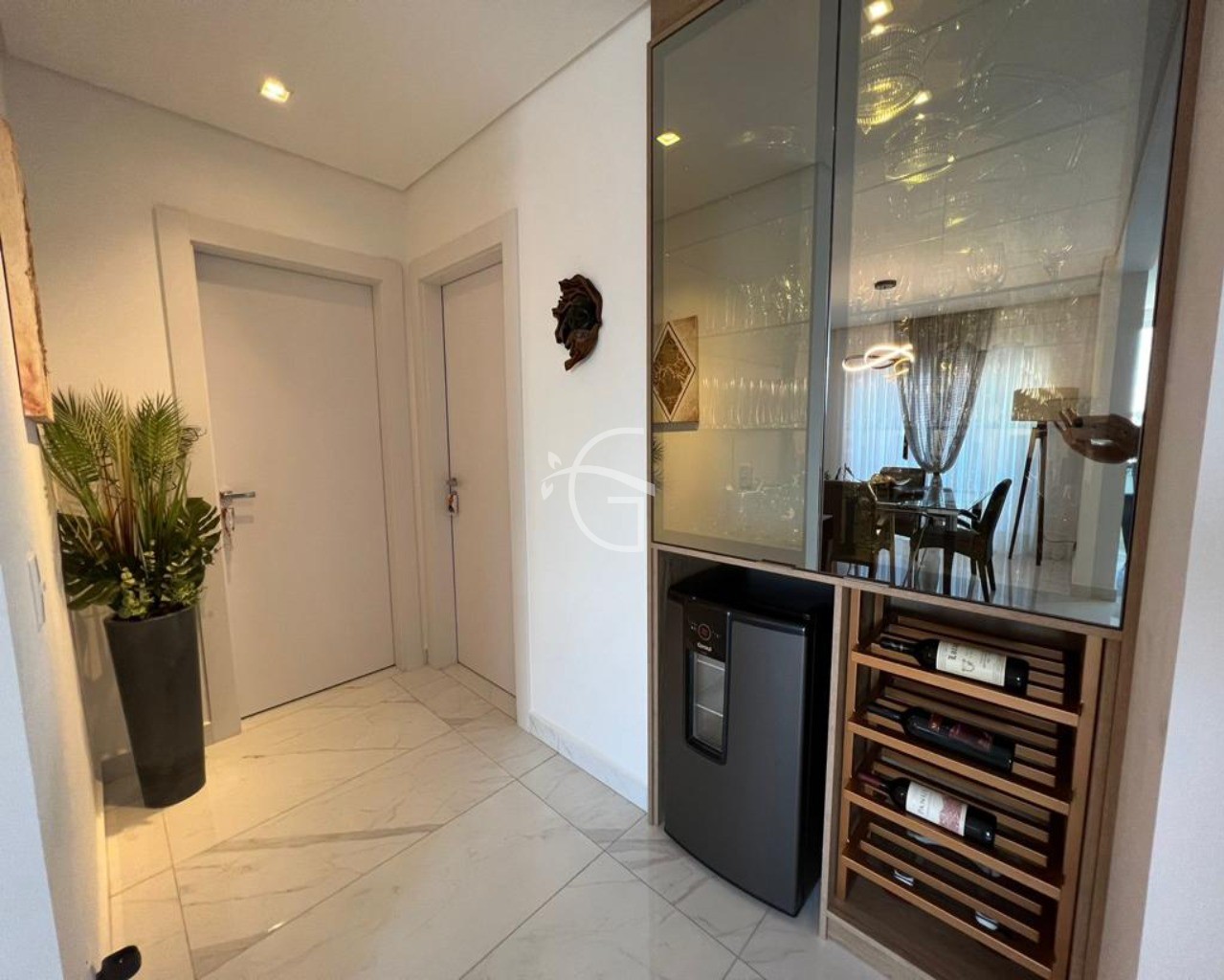 Apartamento à venda com 2 quartos, 133m² - Foto 10