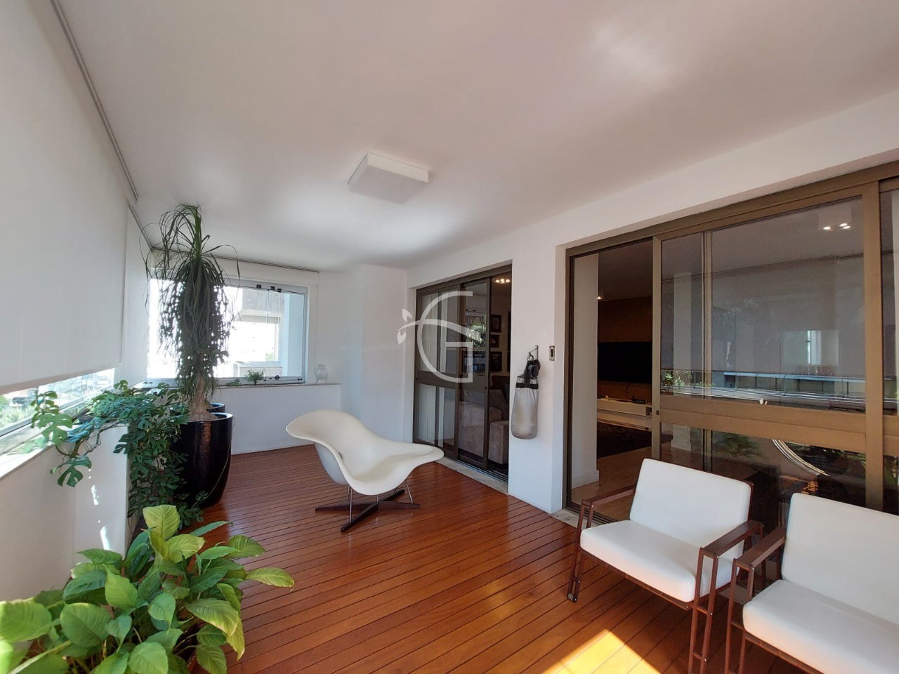 Apartamento à venda com 4 quartos, 353m² - Foto 7