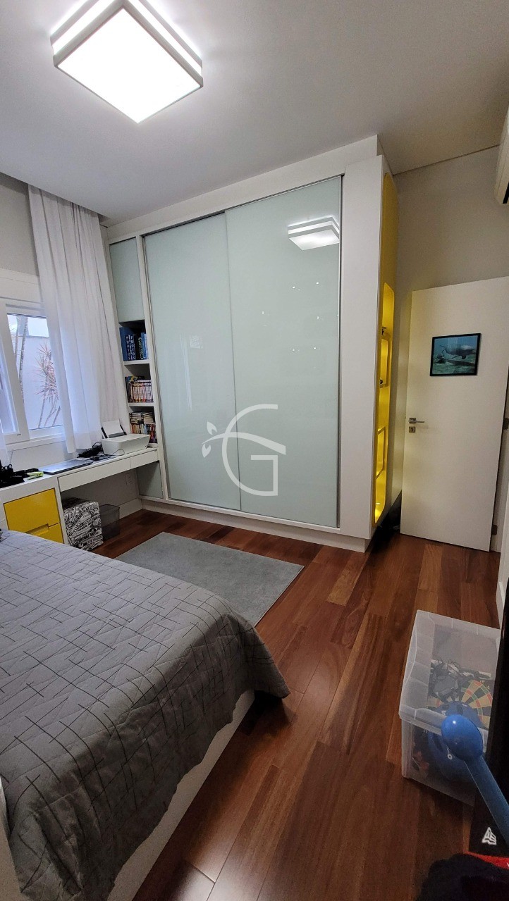 Casa à venda com 3 quartos, 427m² - Foto 8