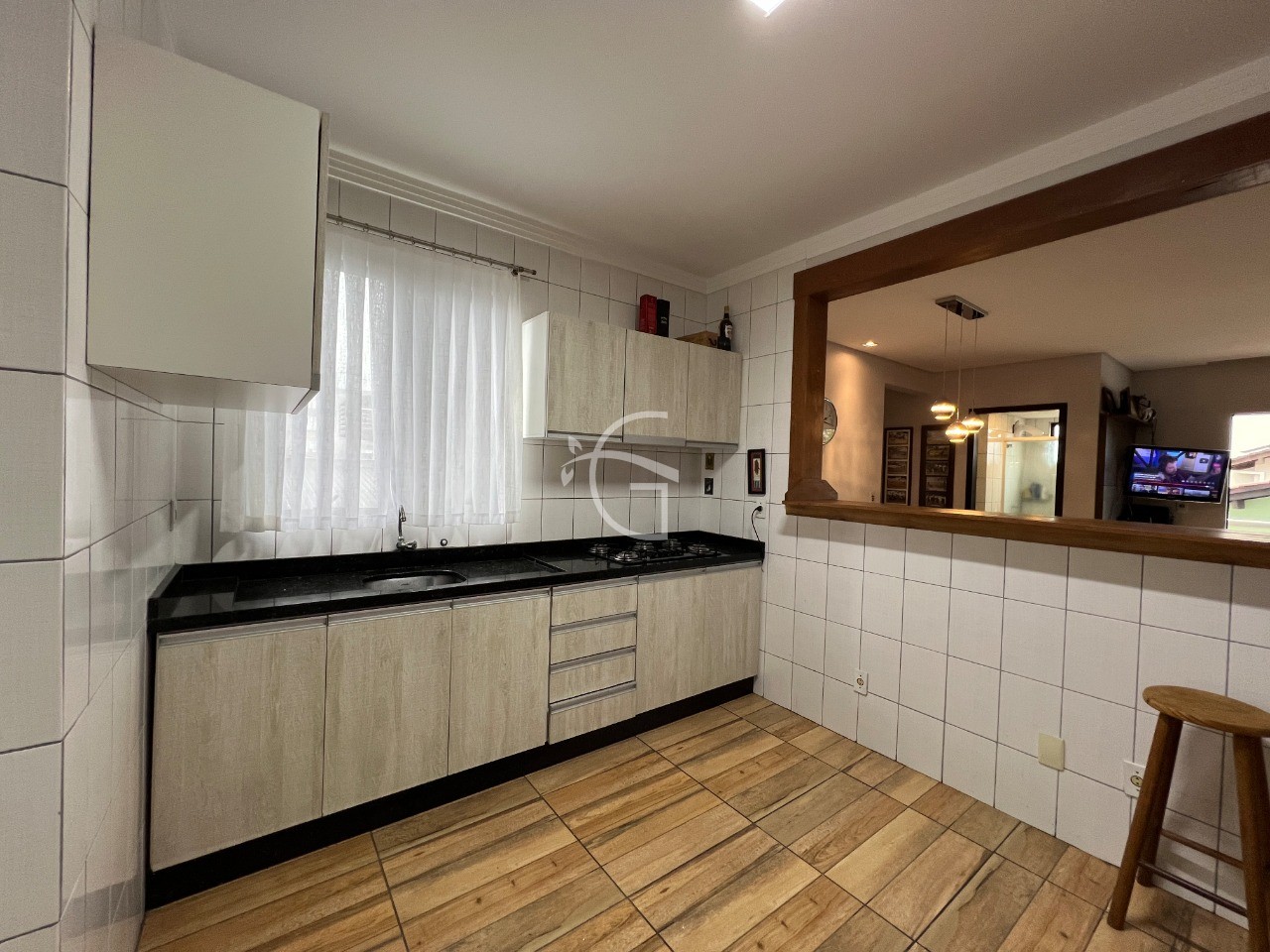 Apartamento à venda com 2 quartos, 104m² - Foto 4