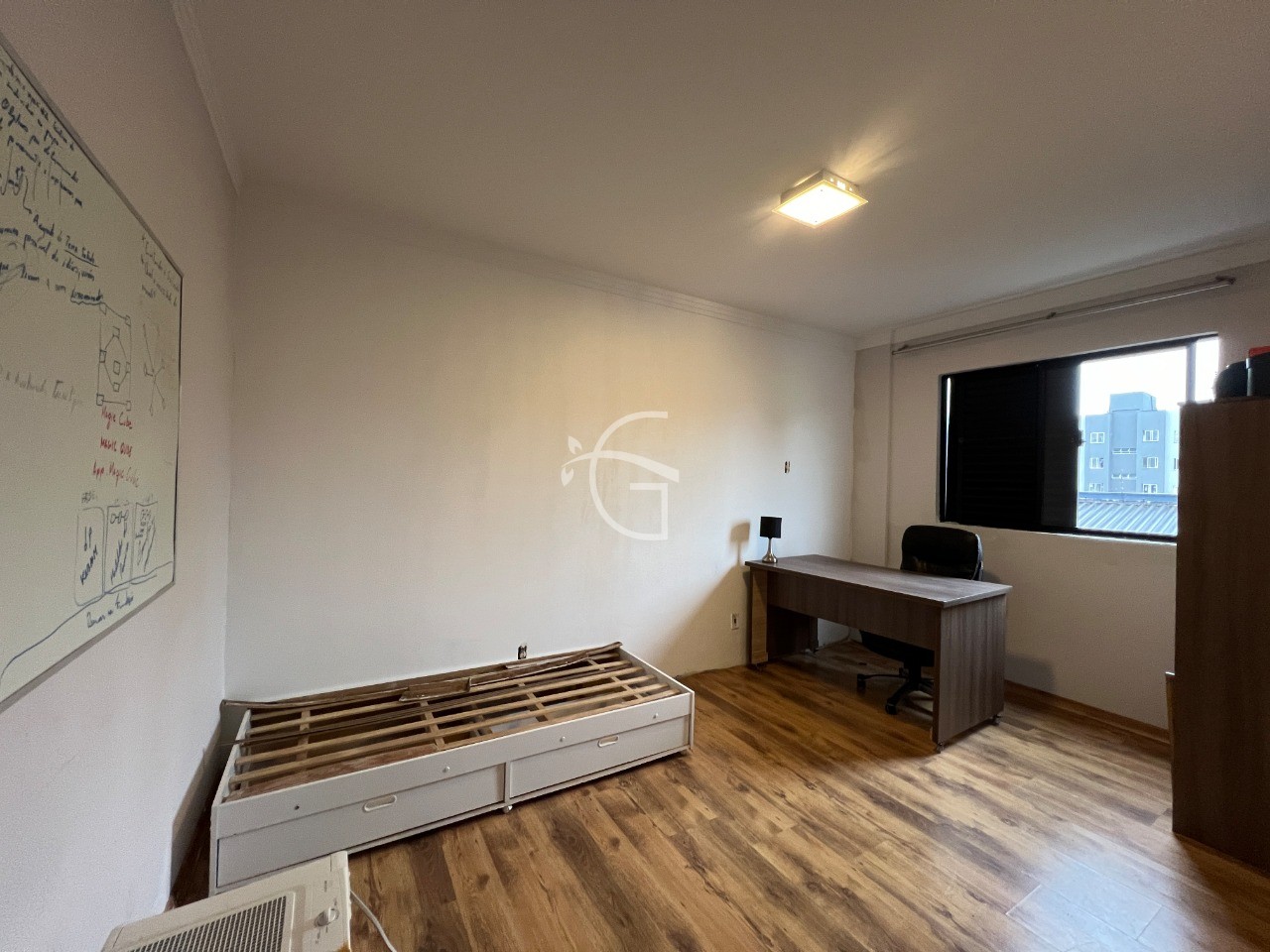 Apartamento à venda com 2 quartos, 104m² - Foto 10