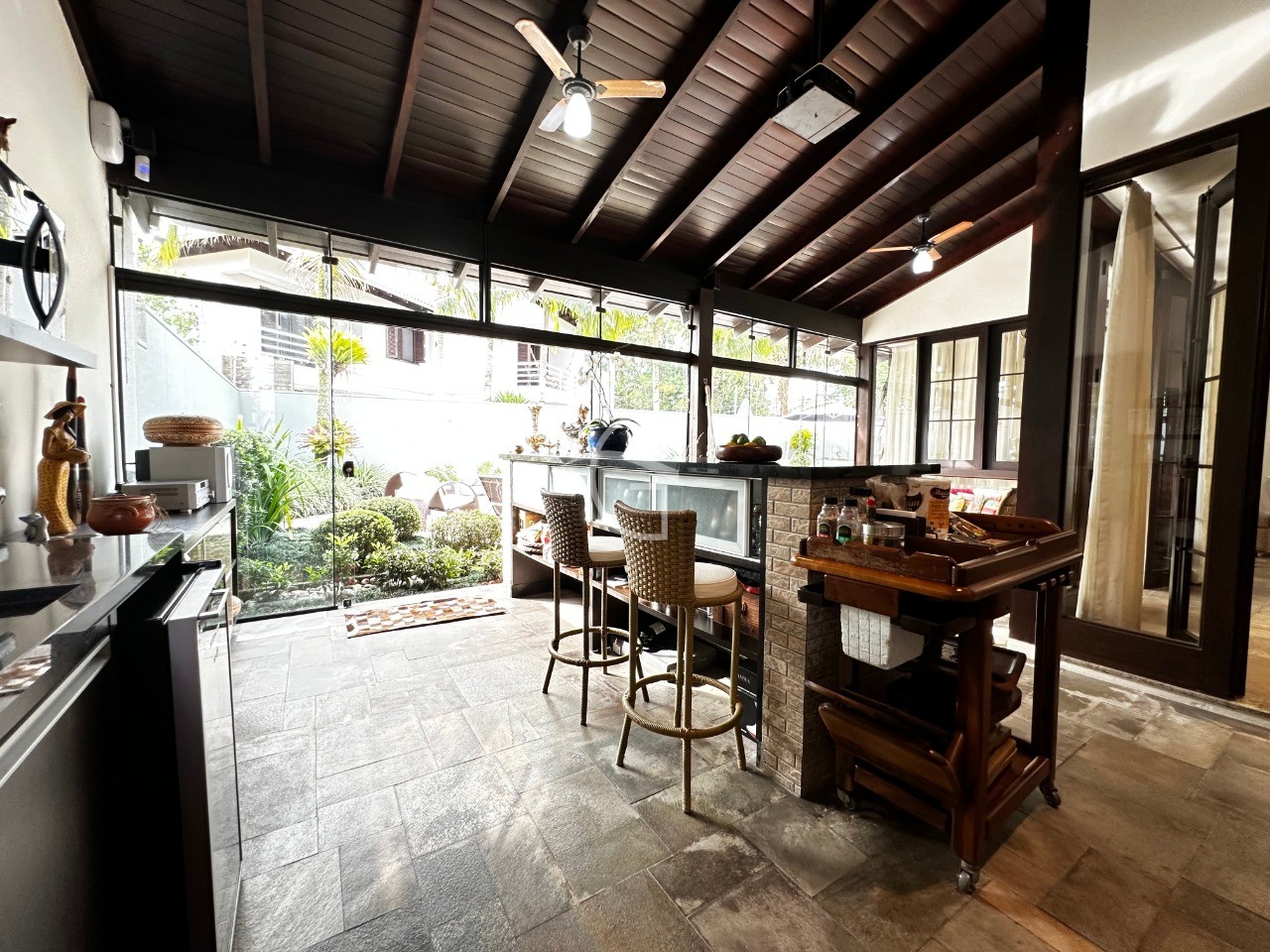Casa à venda com 4 quartos, 516m² - Foto 11