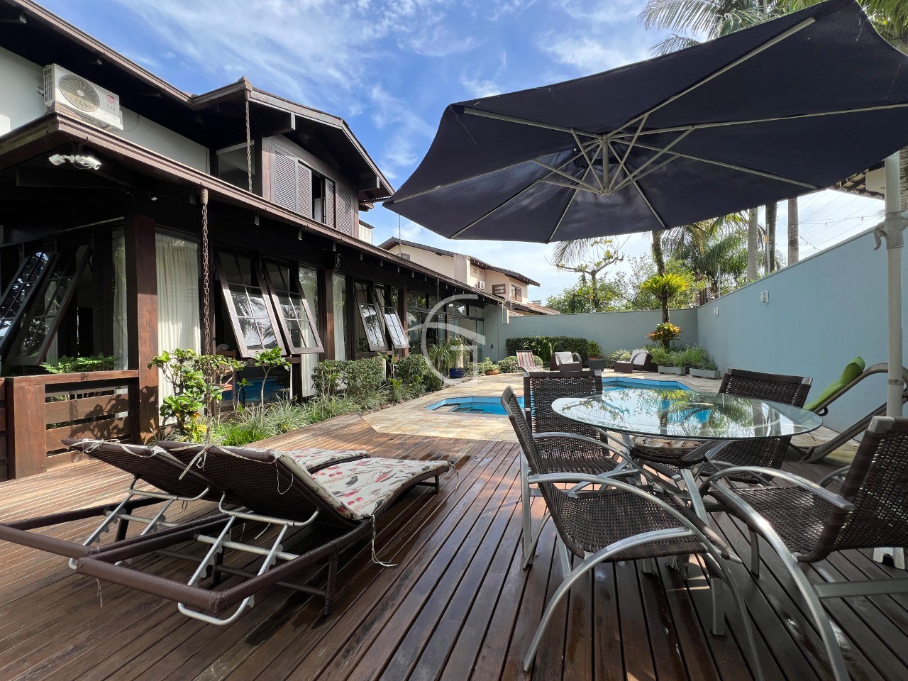 Casa à venda com 4 quartos, 516m² - Foto 4