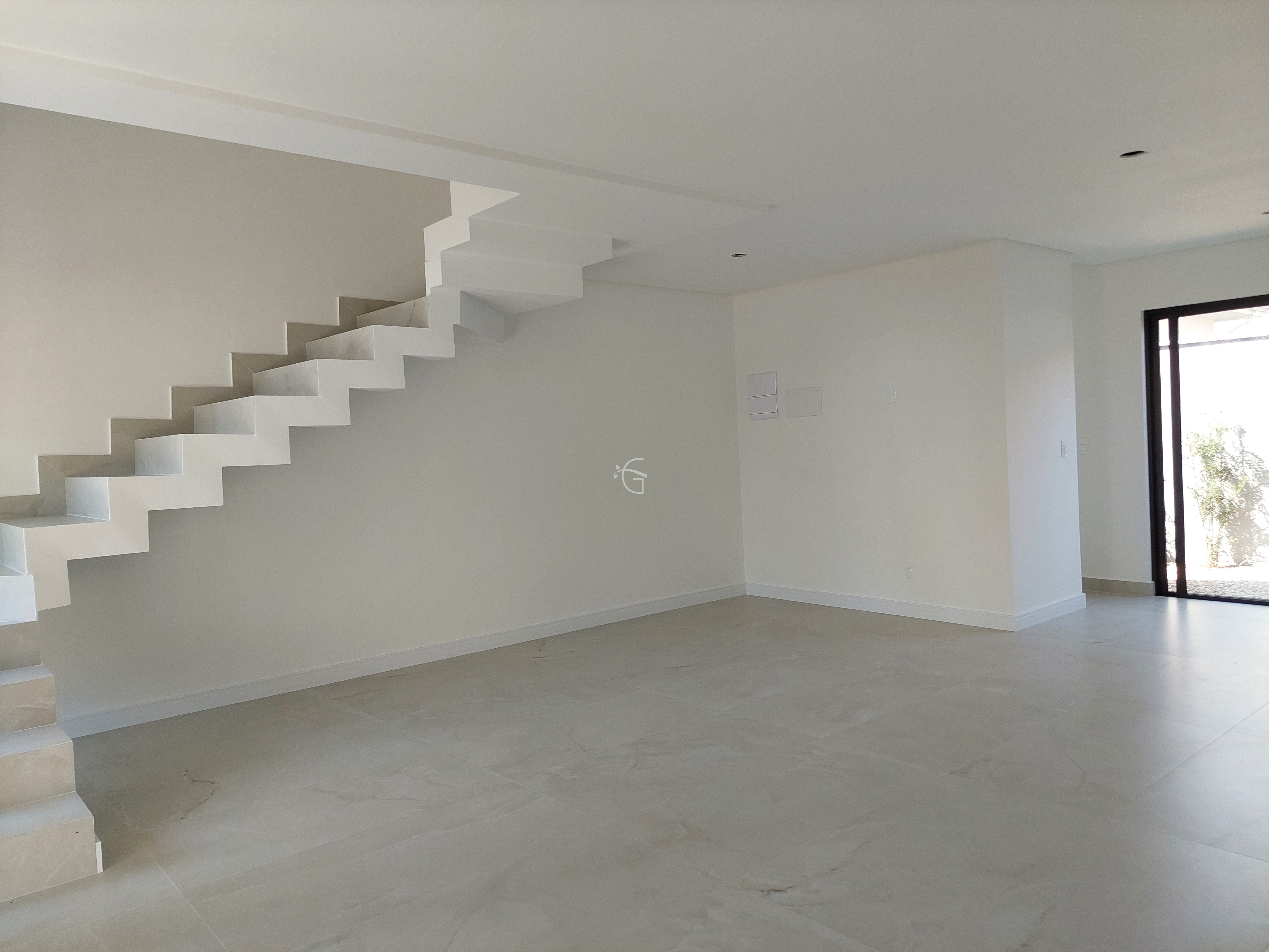 Casa à venda com 3 quartos, 108m² - Foto 5