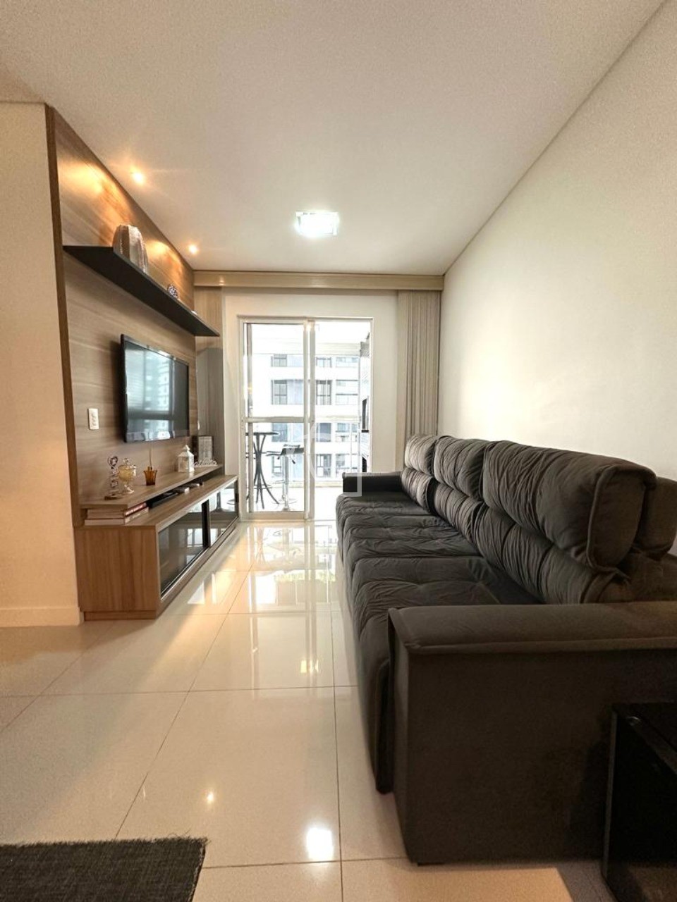 Apartamento à venda com 3 quartos, 94m² - Foto 13