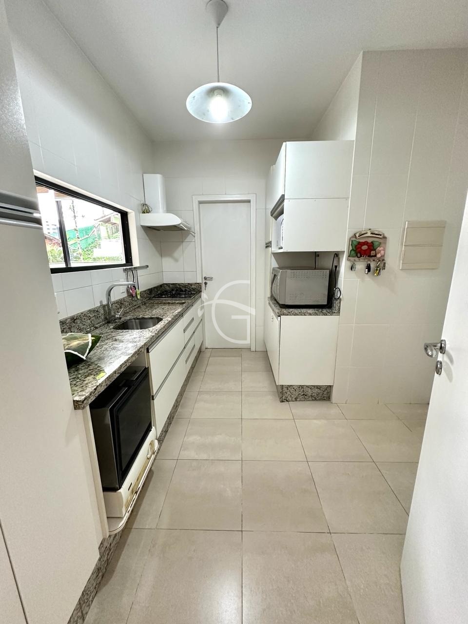 Apartamento à venda com 3 quartos, 120m² - Foto 8