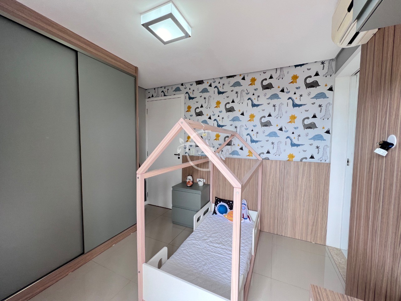 Casa à venda com 3 quartos, 364m² - Foto 16