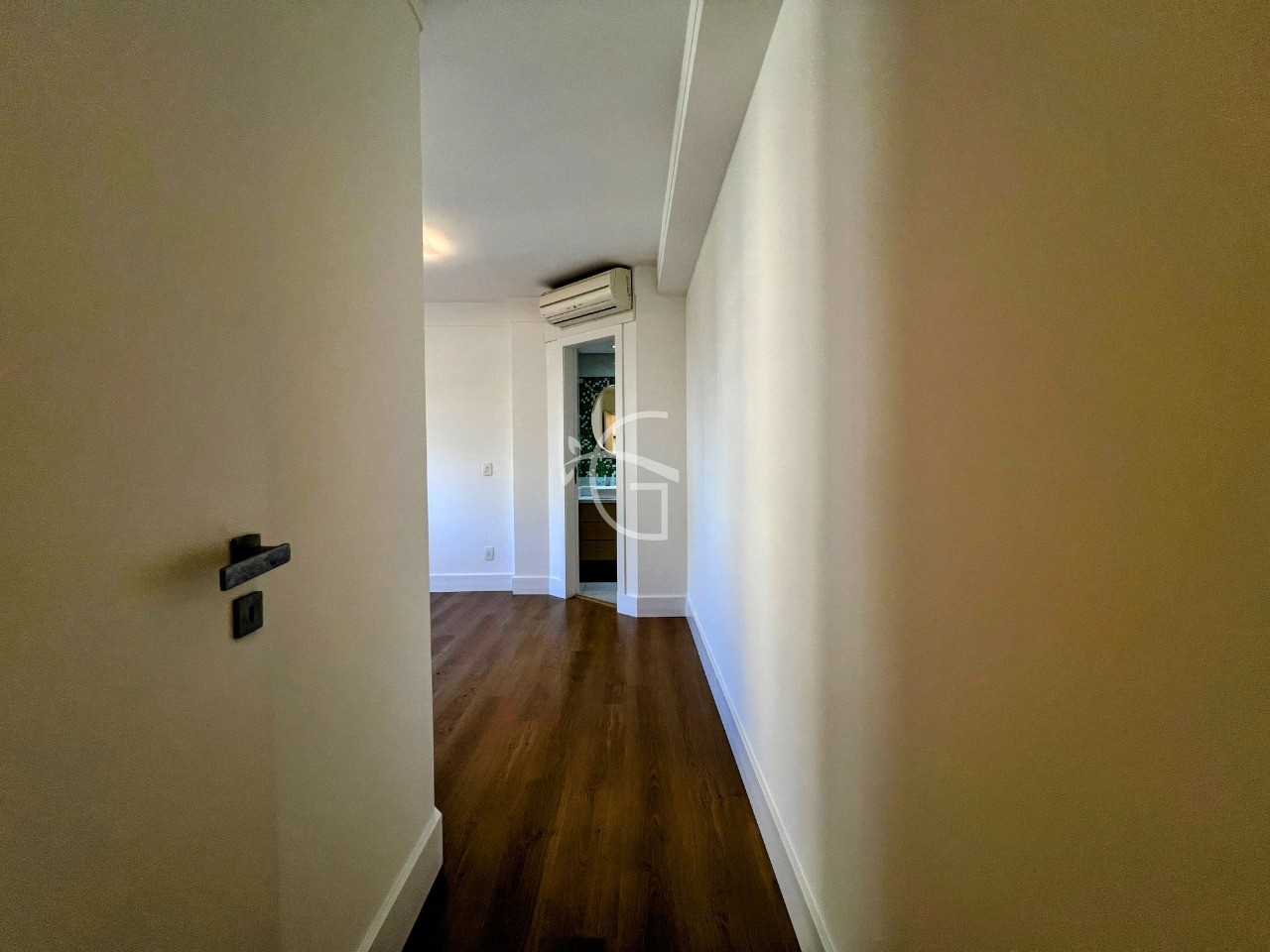 Apartamento à venda com 3 quartos, 180m² - Foto 25