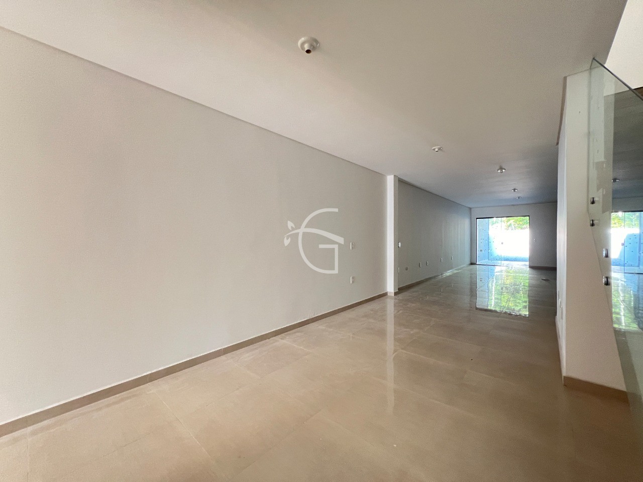 Casa à venda com 3 quartos, 230m² - Foto 5