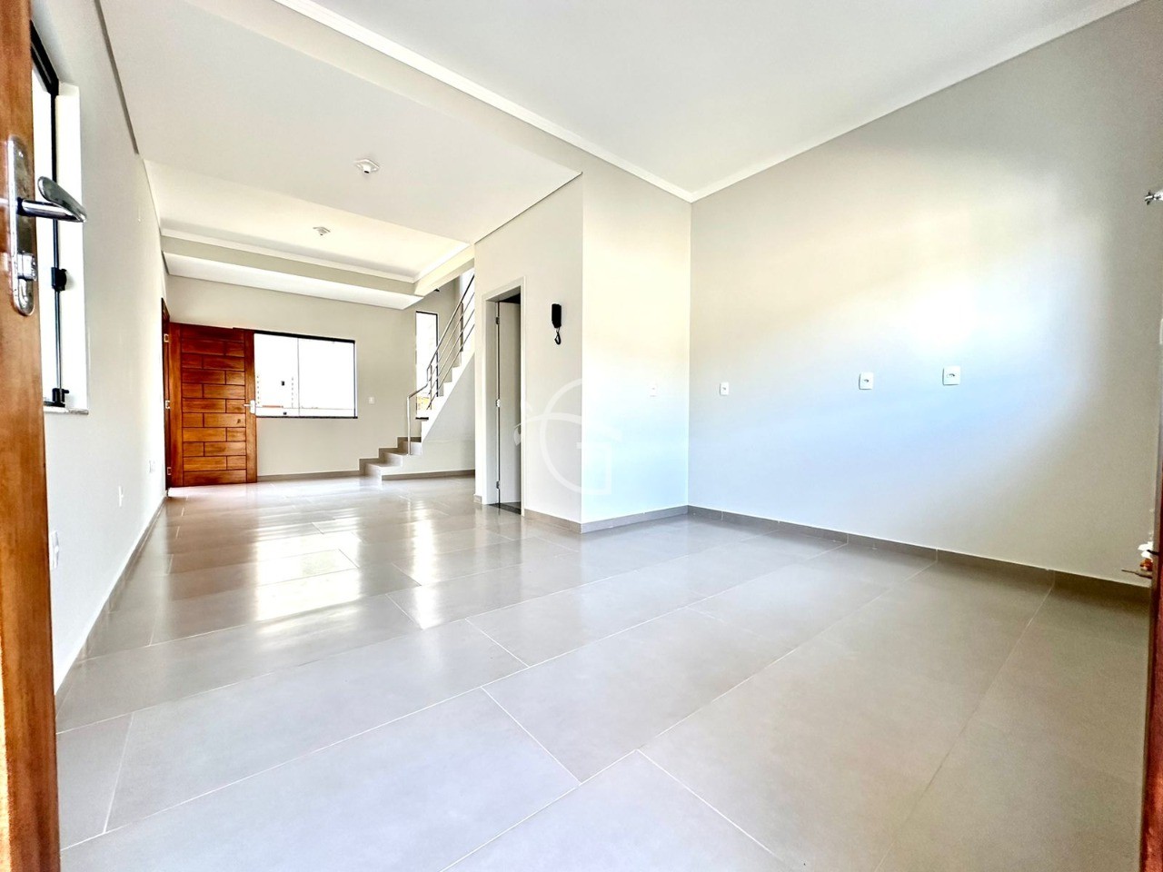 Casa à venda com 3 quartos, 119m² - Foto 3