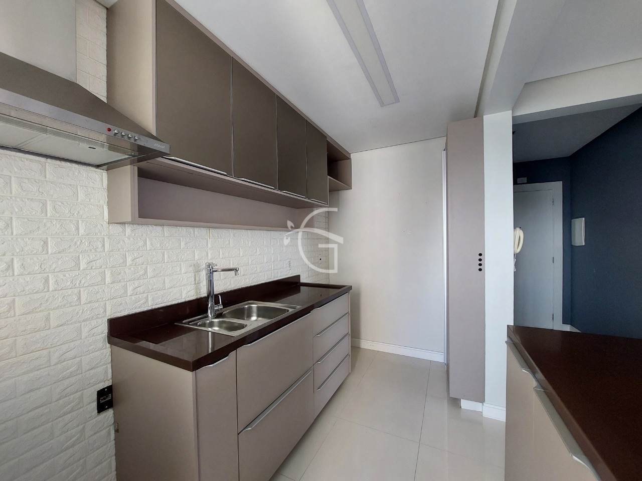 Apartamento à venda com 2 quartos, 82m² - Foto 4