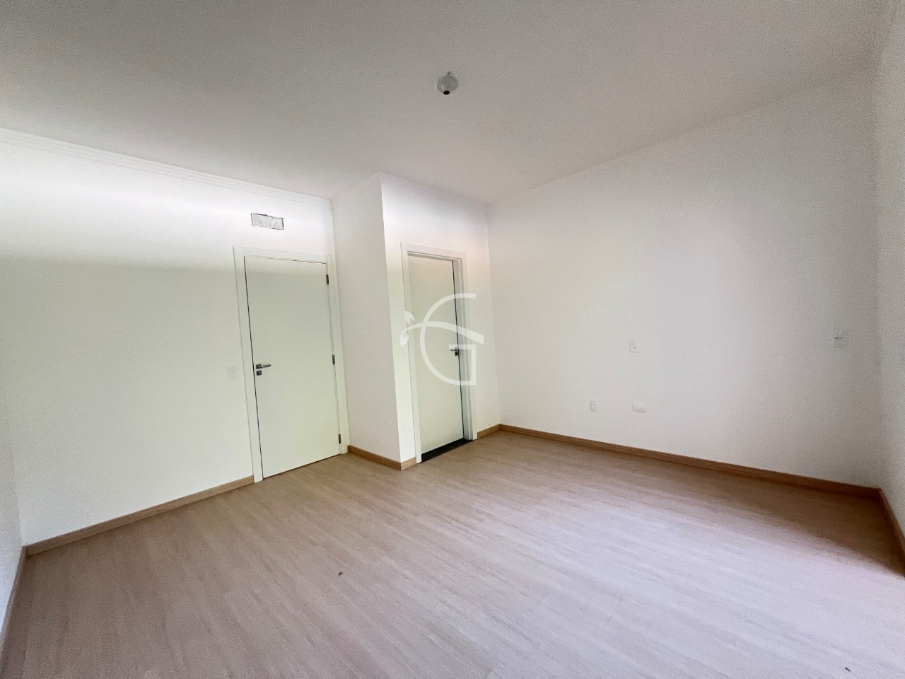 Casa à venda com 3 quartos, 230m² - Foto 14