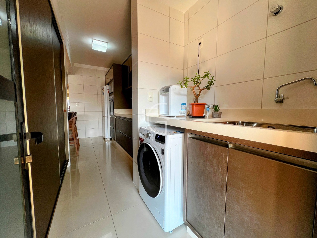 Apartamento à venda com 3 quartos, 97m² - Foto 12