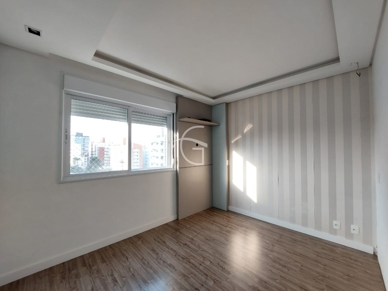 Apartamento à venda com 3 quartos, 154m² - Foto 11