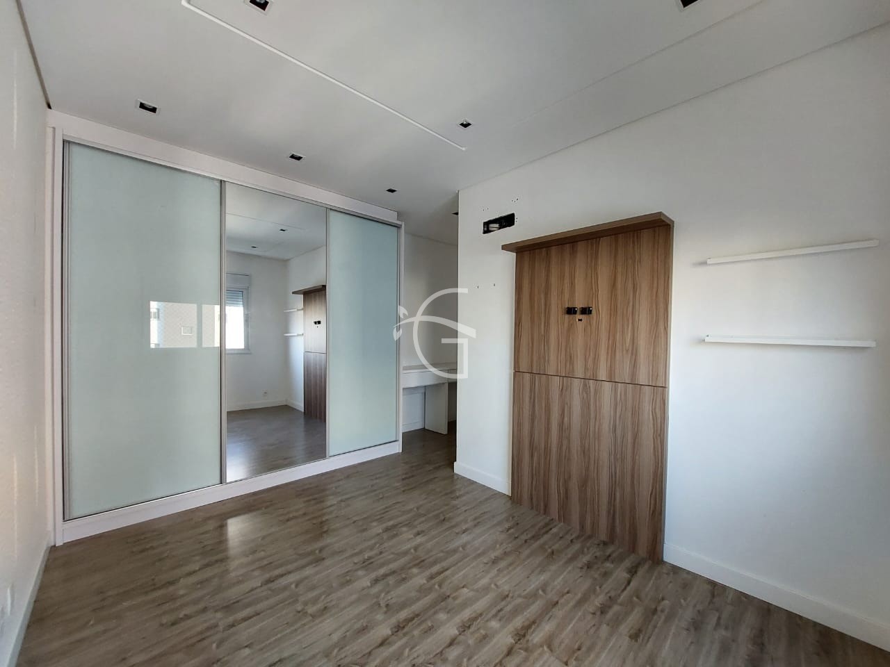 Apartamento à venda com 3 quartos, 154m² - Foto 19