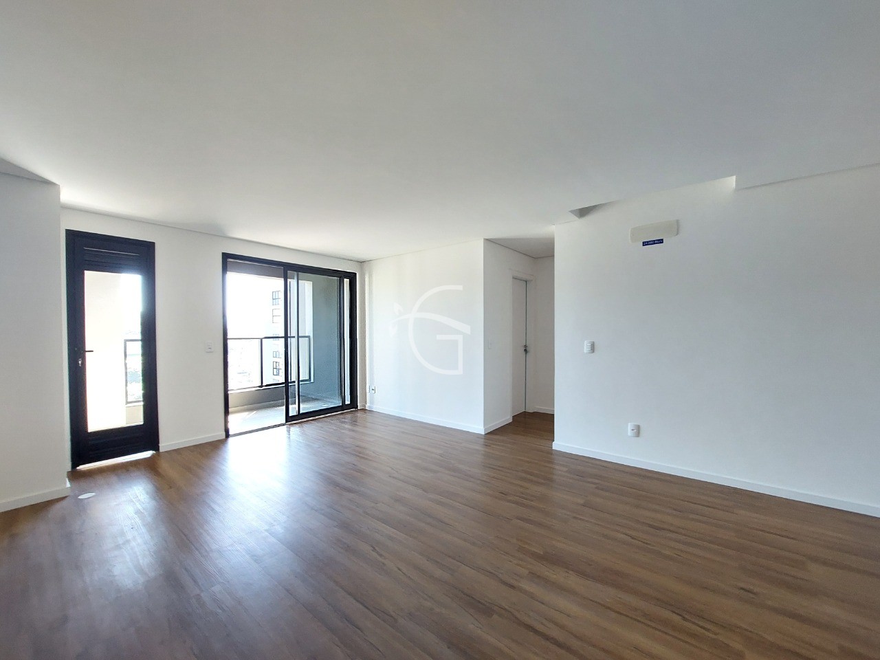 Apartamento à venda com 3 quartos, 88m² - Foto 4