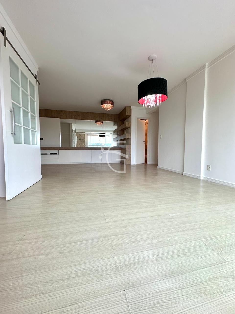 Apartamento à venda com 3 quartos, 136m² - Foto 5