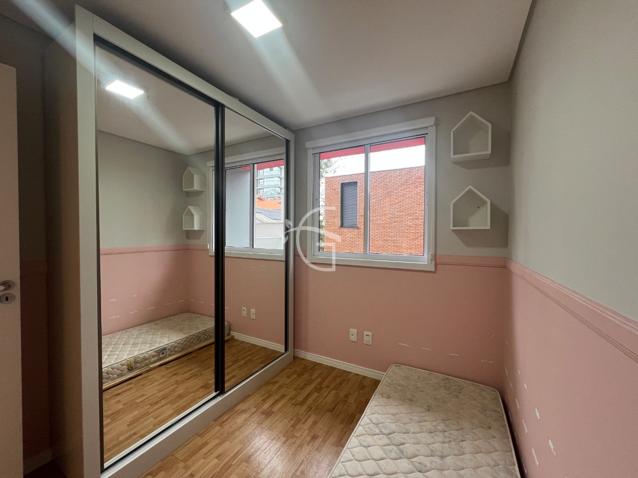 Apartamento à venda com 2 quartos, 72m² - Foto 17