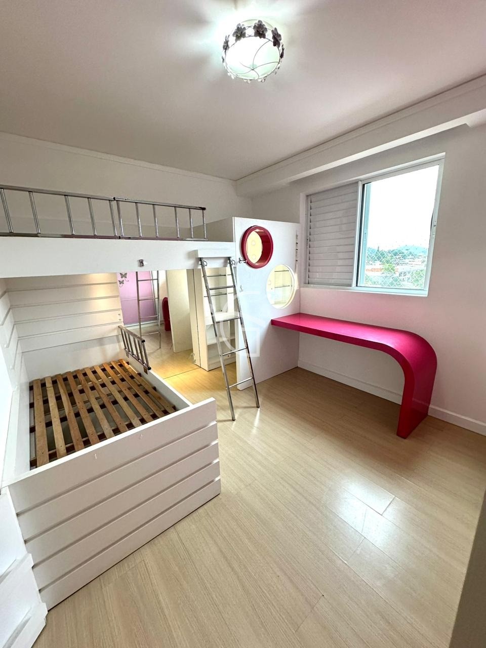 Apartamento à venda com 3 quartos, 136m² - Foto 14