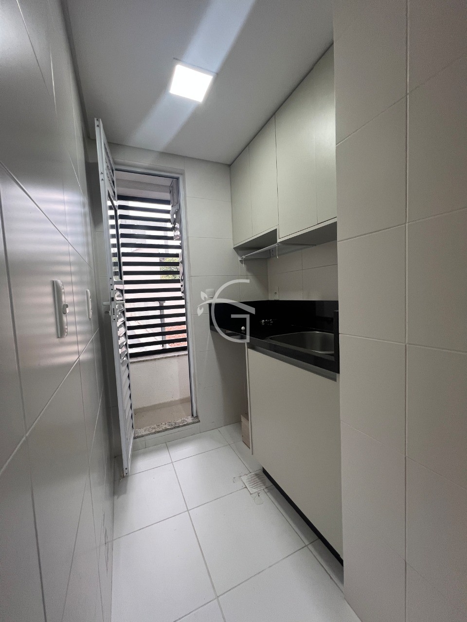 Apartamento à venda com 2 quartos, 72m² - Foto 10