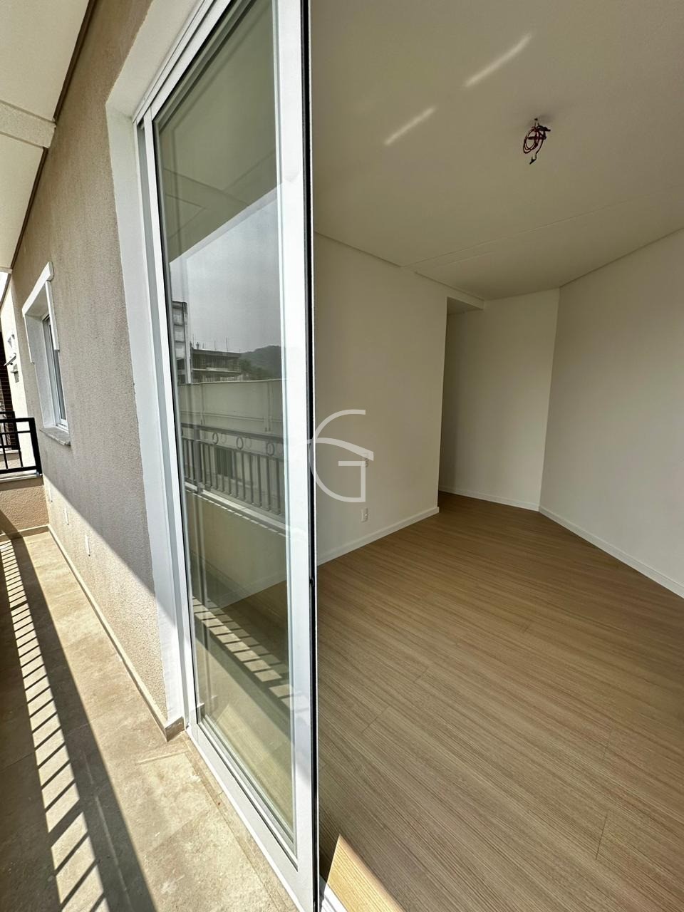 Apartamento à venda com 2 quartos, 74m² - Foto 8