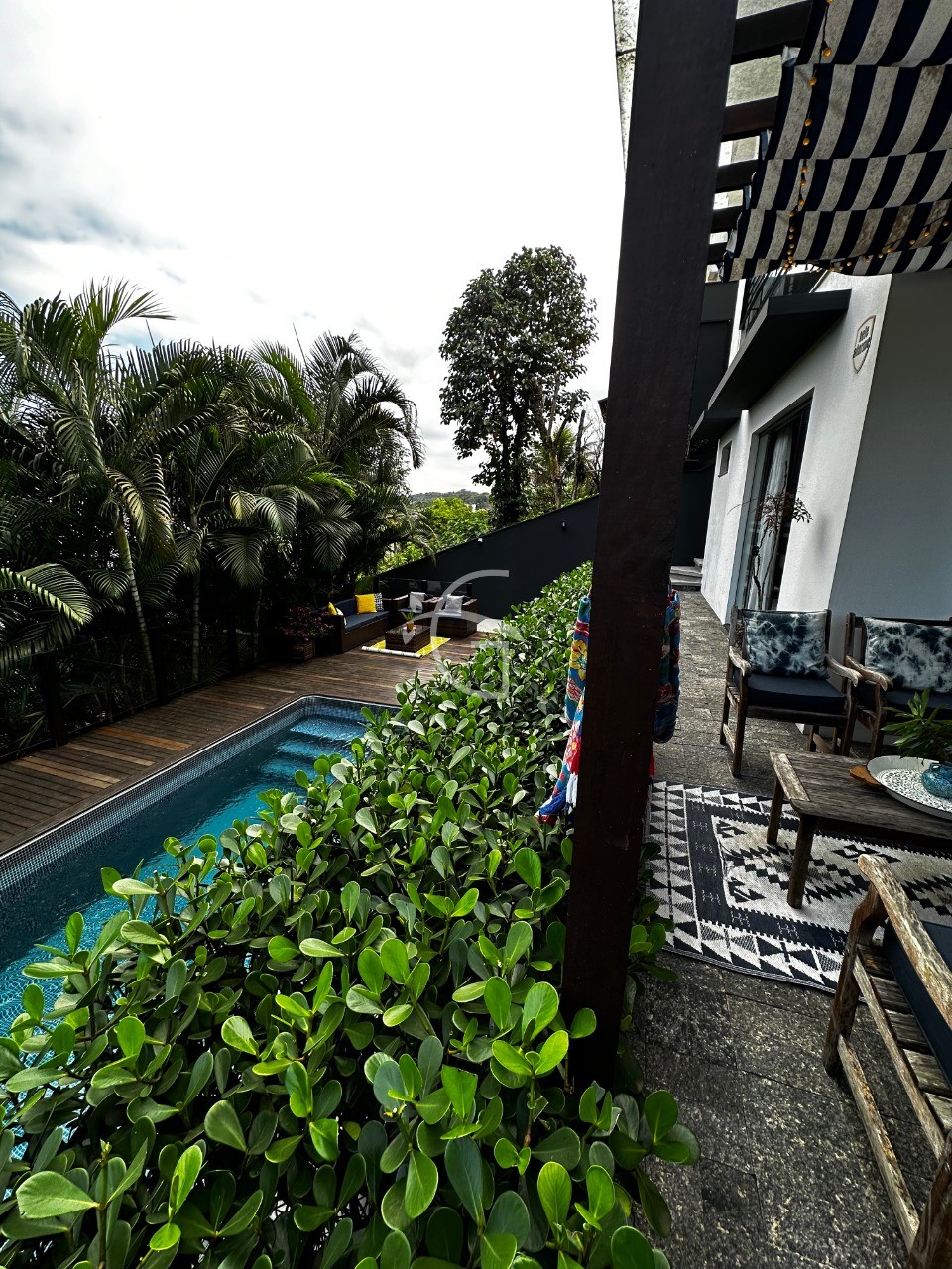 Sobrado à venda com 3 quartos, 515m² - Foto 2