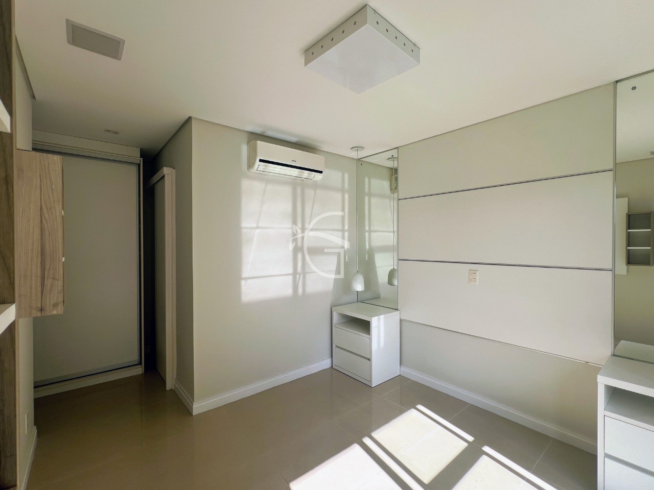 Apartamento à venda com 3 quartos, 107m² - Foto 14