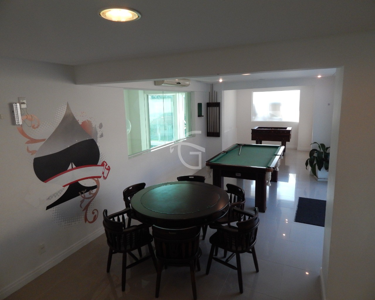 Apartamento à venda com 3 quartos, 107m² - Foto 26