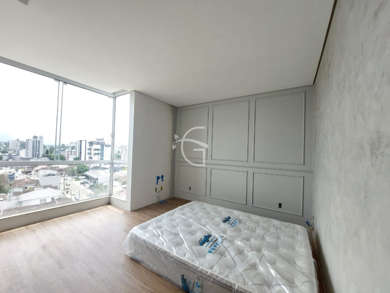 Apartamento à venda com 3 quartos, 105m² - Foto 8