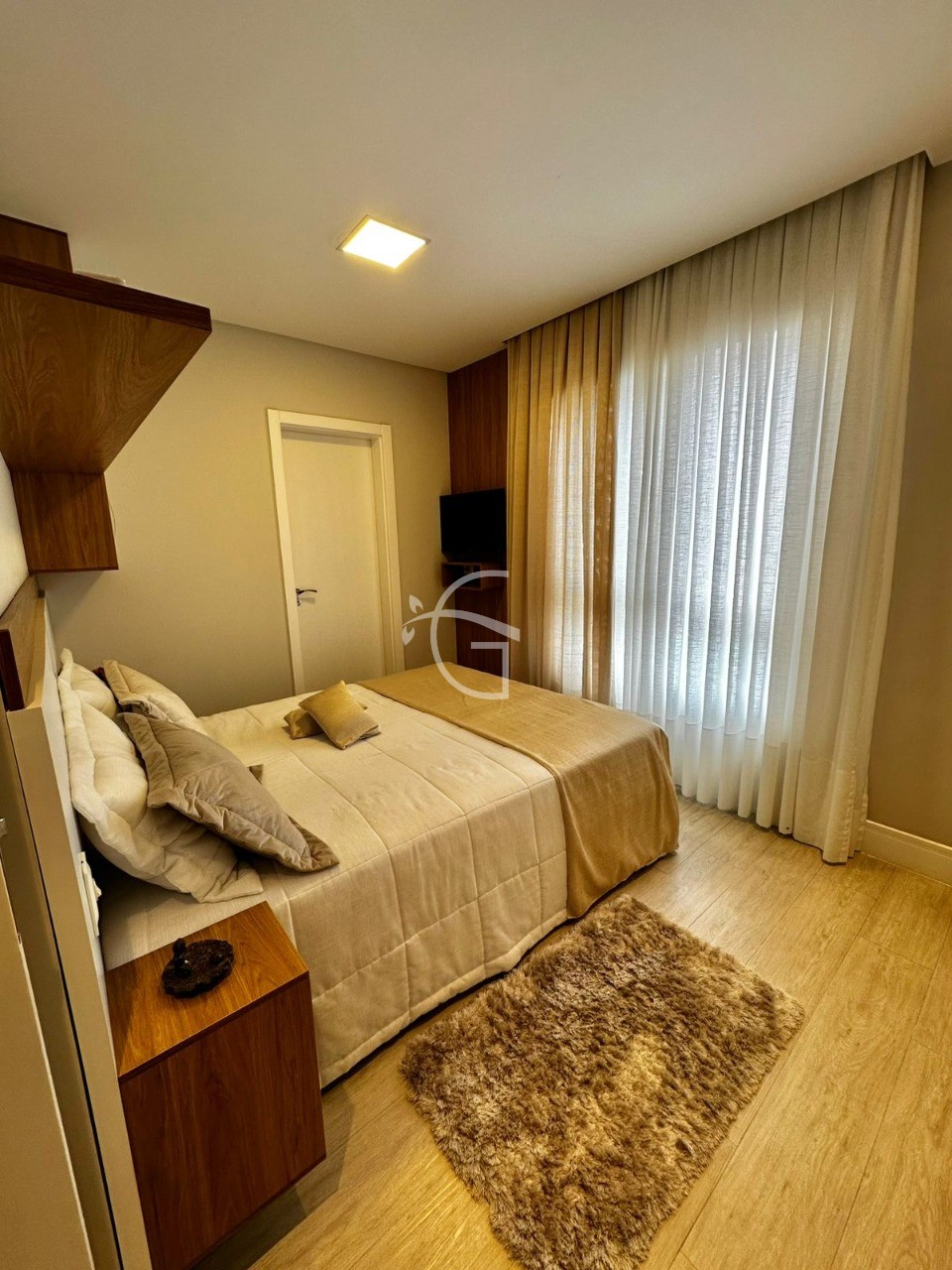 Apartamento à venda com 4 quartos, 184m² - Foto 19