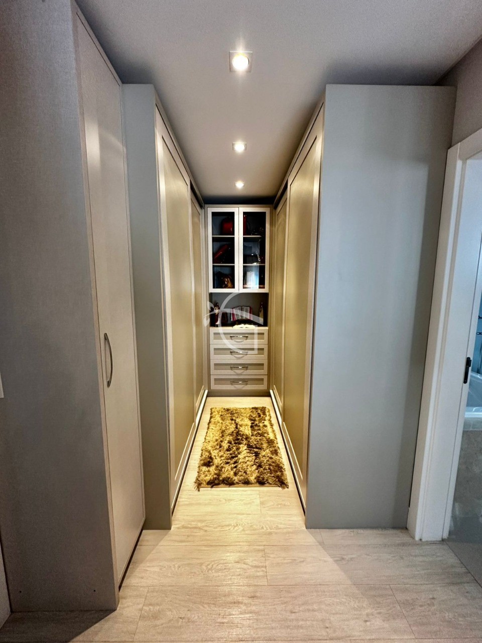 Apartamento à venda com 4 quartos, 184m² - Foto 15